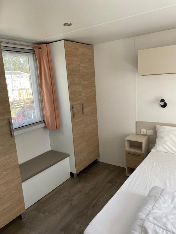 Mobil-Home 4 6 Personnes 2 Chambres Camping Le Bois Dormant Saint-Jean-de-Monts Kültér fotó